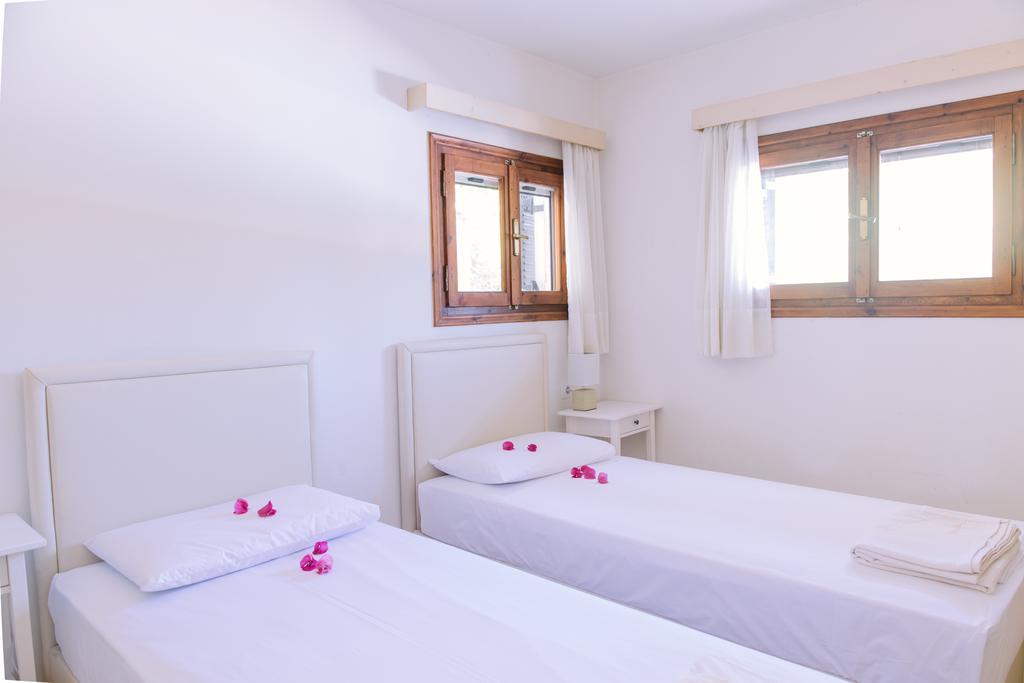 Lithakia  Villa Lola - 3 Bedrooms & Private Pool מראה חיצוני תמונה