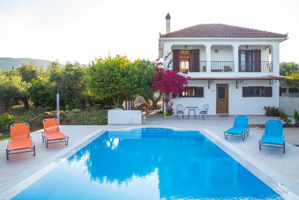 Lithakia  Villa Lola - 3 Bedrooms & Private Pool מראה חיצוני תמונה