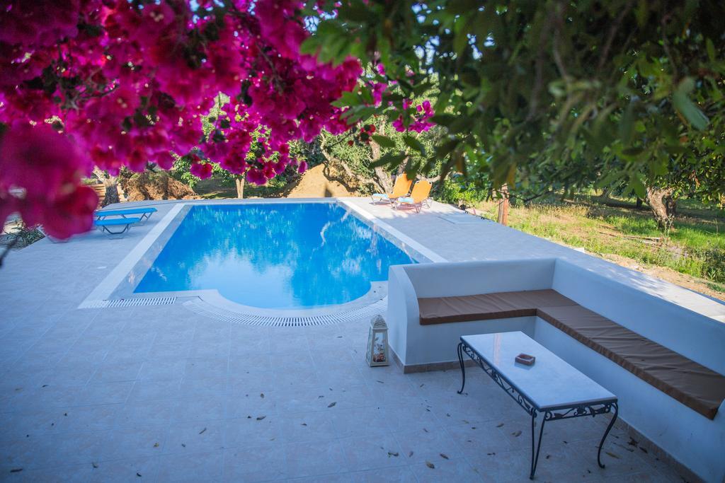Lithakia  Villa Lola - 3 Bedrooms & Private Pool מראה חיצוני תמונה