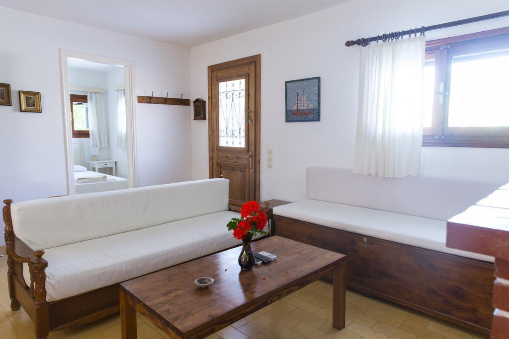 Lithakia  Villa Lola - 3 Bedrooms & Private Pool מראה חיצוני תמונה